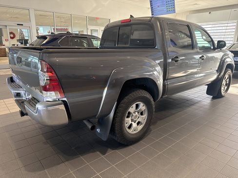 Used 2014 Toyota Tacoma 4x4 Double Cab image 5