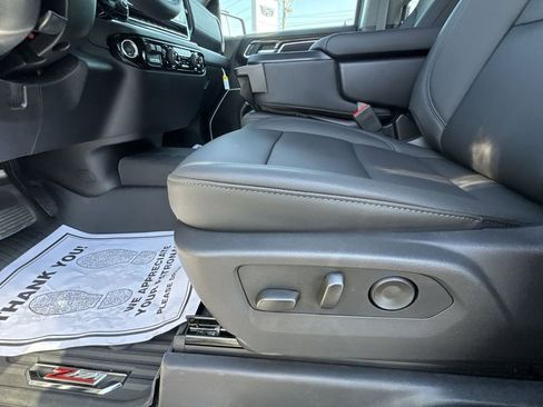 New 2026 Chevrolet Silverado 1500 LT image 12