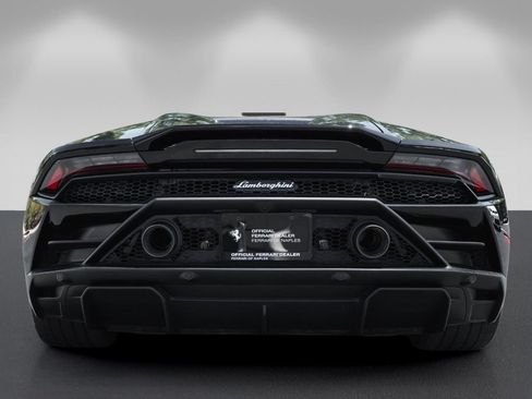 Used 2020 Lamborghini Huracan EVO RWD image 4