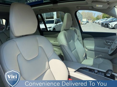 Certified 2023 Volvo XC90 B5 Plus w/ Protection Package Premier AWD/4WD image 31