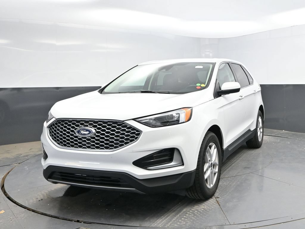 Used 2024 Ford Edge SEL AWD/4WD image 5