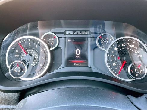 Certified 2026 RAM 2500 Big Horn AWD/4WD image 8