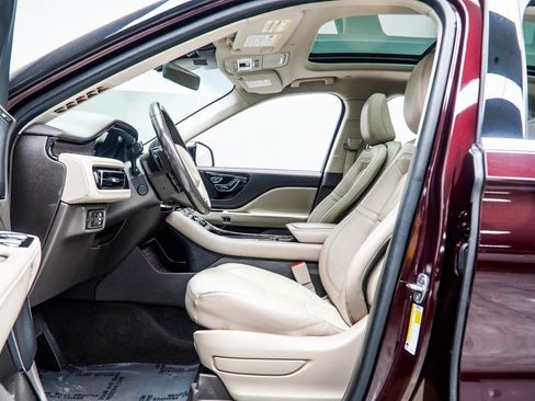 Used 2022 Lincoln Aviator Reserve w/ Elements Package Plus image 37