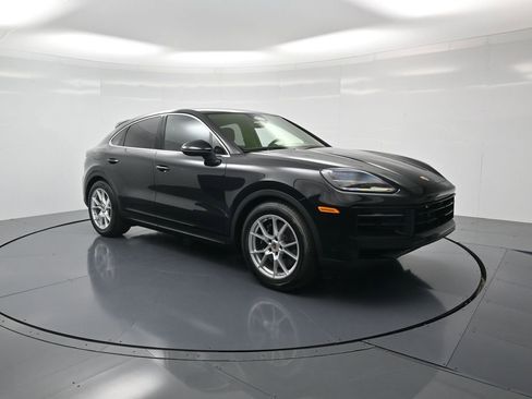 New 2026 Porsche Cayenne Coupe image 32