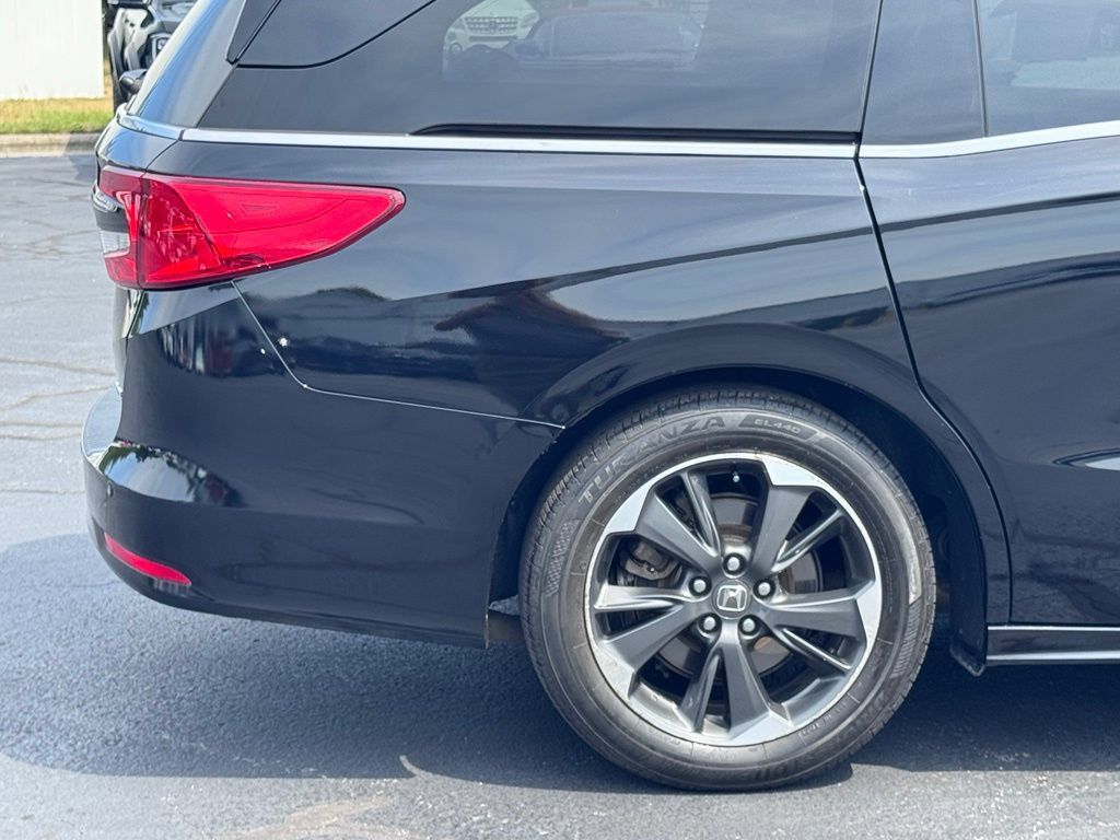 Used 2023 Honda Odyssey Elite image 45