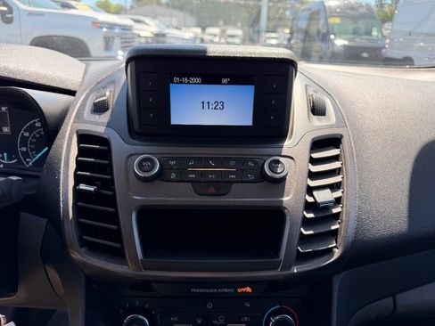 Used 2023 Ford Transit Connect XL FWD image 18