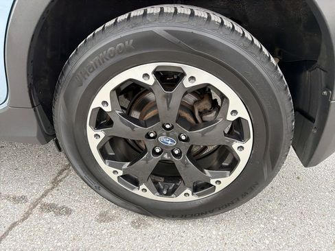 Certified 2023 Subaru Crosstrek 2.0i AWD/4WD image 9
