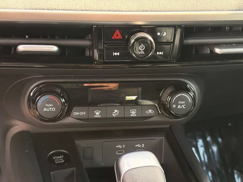 Certified 2026 Nissan Kicks SV FWD image 23