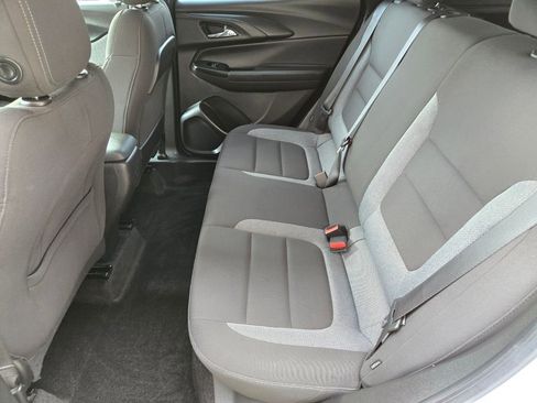 Used 2023 Chevrolet TrailBlazer LS image 13