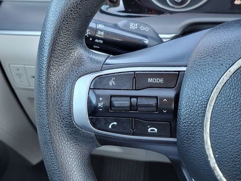 Used 2021 Kia K5 LXS image 24