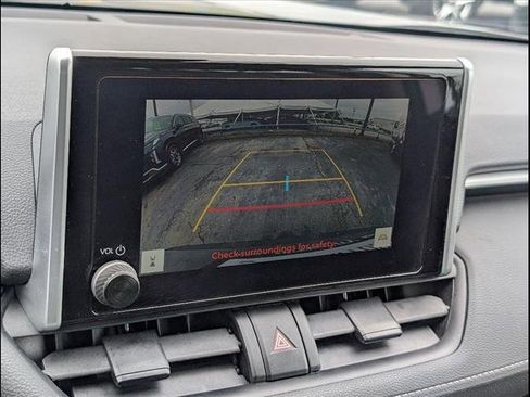 Used 2024 Toyota RAV4 XLE image 5