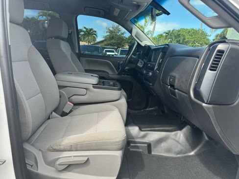 Used 2018 Chevrolet Silverado 2500 W/T w/ WT Fleet Convenience Package image 17