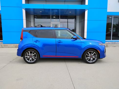 Used 2020 Kia Soul GT-Line Turbo FWD image 34
