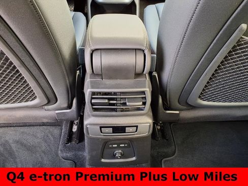 Used 2023 Audi Q4 e-tron Premium Plus w/ Premium Plus image 17