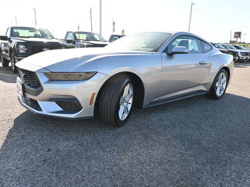 New 2026 Ford Mustang Coupe RWD image 7