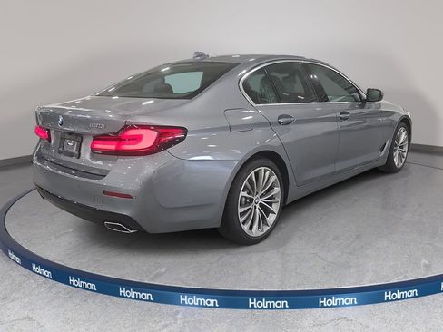 Certified 2023 BMW 530i w/ Premium Package RWD image 5