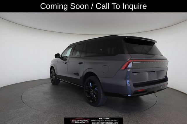 Used 2026 Lincoln Navigator L Black Label AWD/4WD image 12