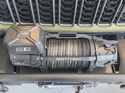 Used 2026 Jeep Wrangler Unlimited Sport AWD/4WD image 35