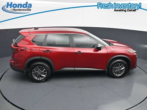 Used 2024 Nissan Rogue S AWD/4WD image 26
