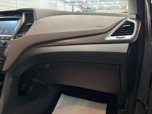 Used 2017 Hyundai Santa Fe Sport w/ Cargo Package AWD/4WD image 27