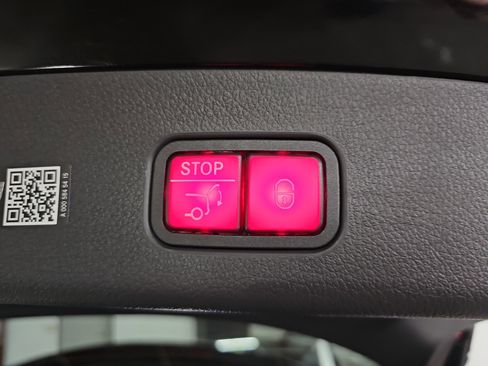 New 2026 Mercedes-Benz GLC 300 4MATIC image 13