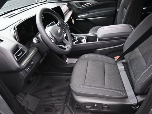 New 2026 Chevrolet Traverse LT w/ LPO, Floor Liner Package FWD image 8