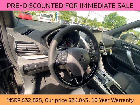 New 2025 Mitsubishi Eclipse Cross SEL image 12