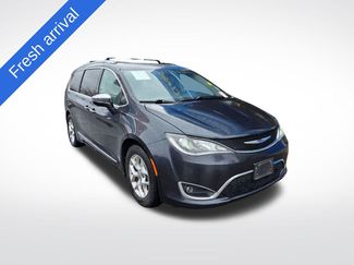 Used 2020 Chrysler Pacifica Limited 360° Tour