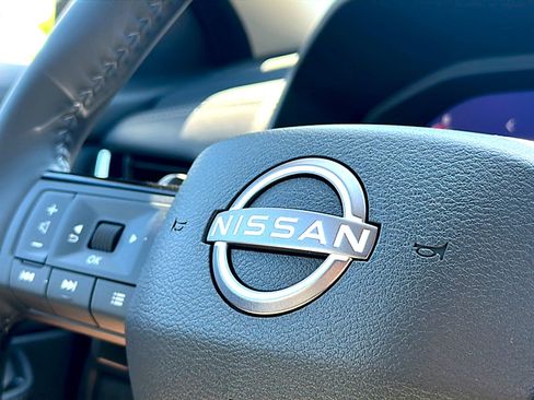 New 2026 Nissan Rogue Platinum AWD/4WD image 21