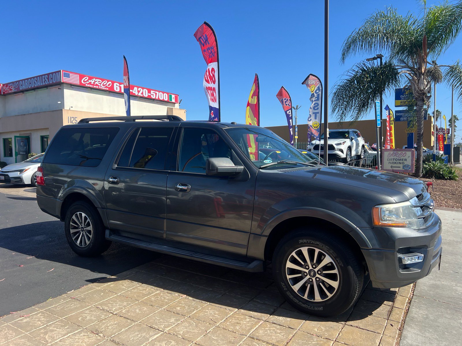 Used 2017 Ford Expedition EL XLT RWD image 12