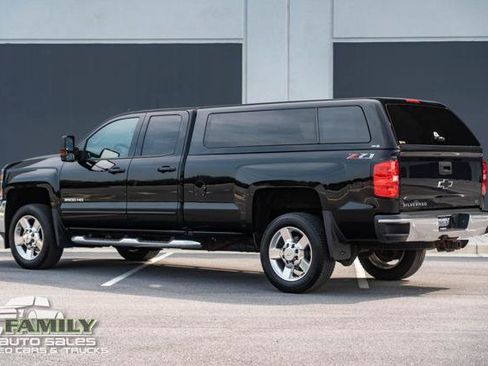 Used 2018 Chevrolet Silverado 2500 LT w/ All Star Edition AWD/4WD image 5