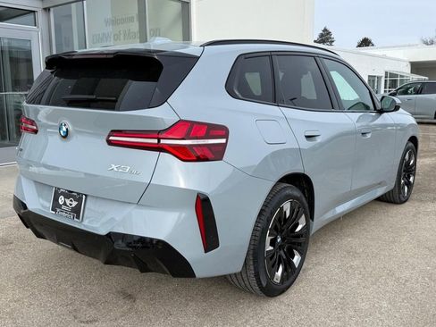 New 2026 BMW X3 xDrive30 w/ Premium Package image 3