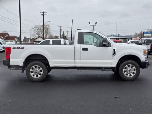 Used 2020 Ford F250 XL w/ Power Equipment Group image 6
