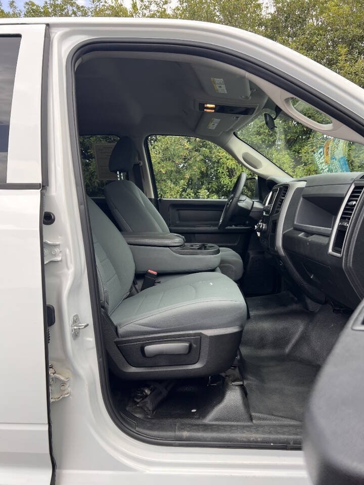 Used 2018 RAM 1500 Tradesman w/ Popular Equipment Group RWD image 17