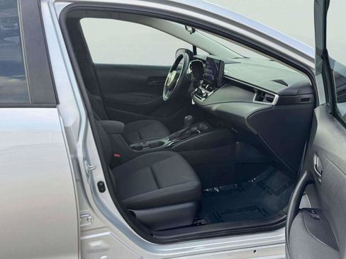 Used 2023 Toyota Corolla LE FWD image 49