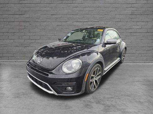 Used 2017 Volkswagen Beetle 1.8T Dune FWD image 3