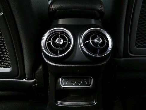 New 2025 Alfa Romeo Stelvio Sprint AWD/4WD image 20