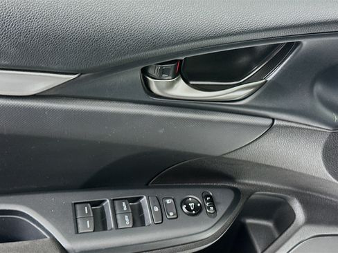 Used 2019 Honda Civic Sport image 15