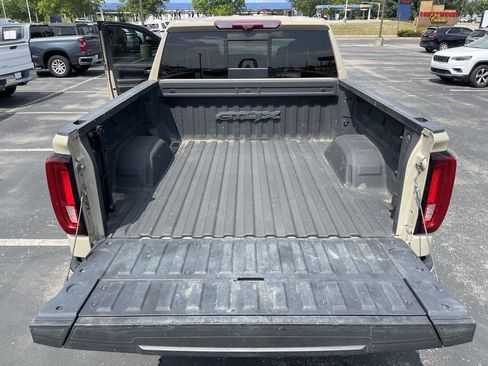 Used 2023 GMC Sierra 1500 AT4X AWD/4WD image 23