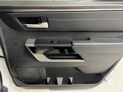 Used 2025 Toyota Tundra Limited w/ TRD Off-Road Package AWD/4WD image 47