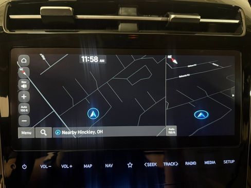 Used 2023 Hyundai Tucson Limited image 35