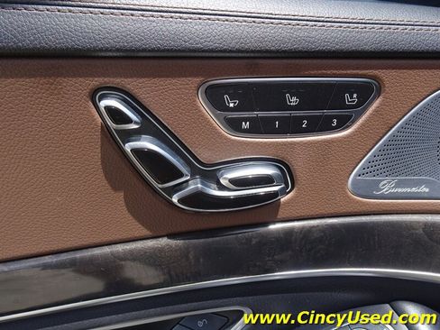 Used 2020 Mercedes-Benz S 560 4MATIC Sedan image 29