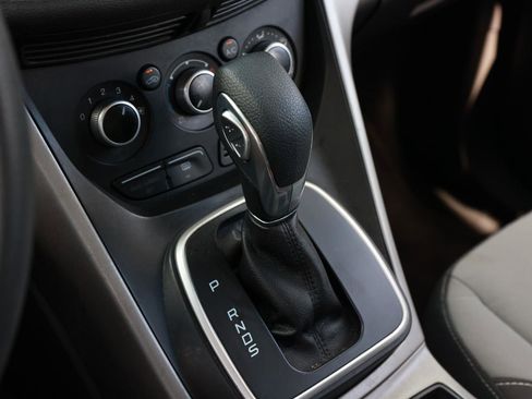 Used 2014 Ford Escape SE FWD image 38