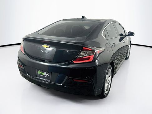 Used 2017 Chevrolet Volt LT w/ Comfort Package FWD image 9