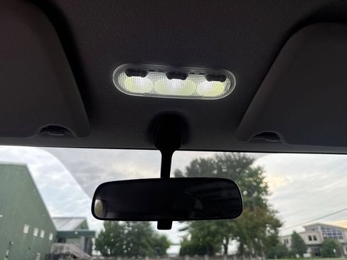 Used 2016 Nissan NV200 S w/ Back Door Glass Package FWD image 24