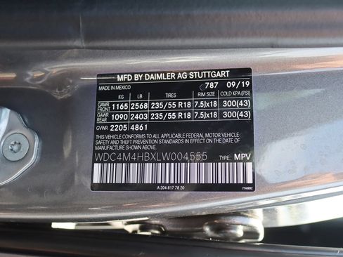 Used 2020 Mercedes-Benz GLB 250 4MATIC image 40