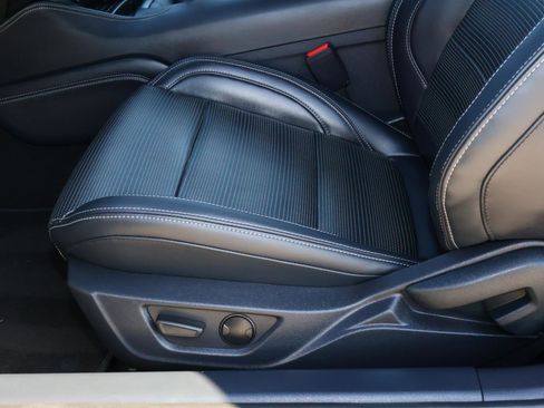 Used 2024 Ford Mustang GT Premium image 12