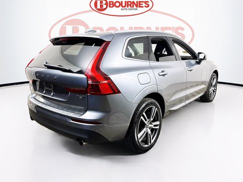 Used 2021 Volvo XC60 T6 Momentum w/ Protection Package Premier AWD/4WD image 12