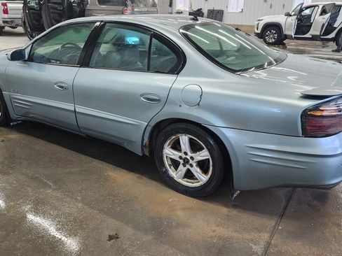 Used 2003 Pontiac Bonneville SLE image 6