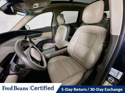 Used 2024 Lincoln Nautilus Premier w/ Equipment Group 102A image 24